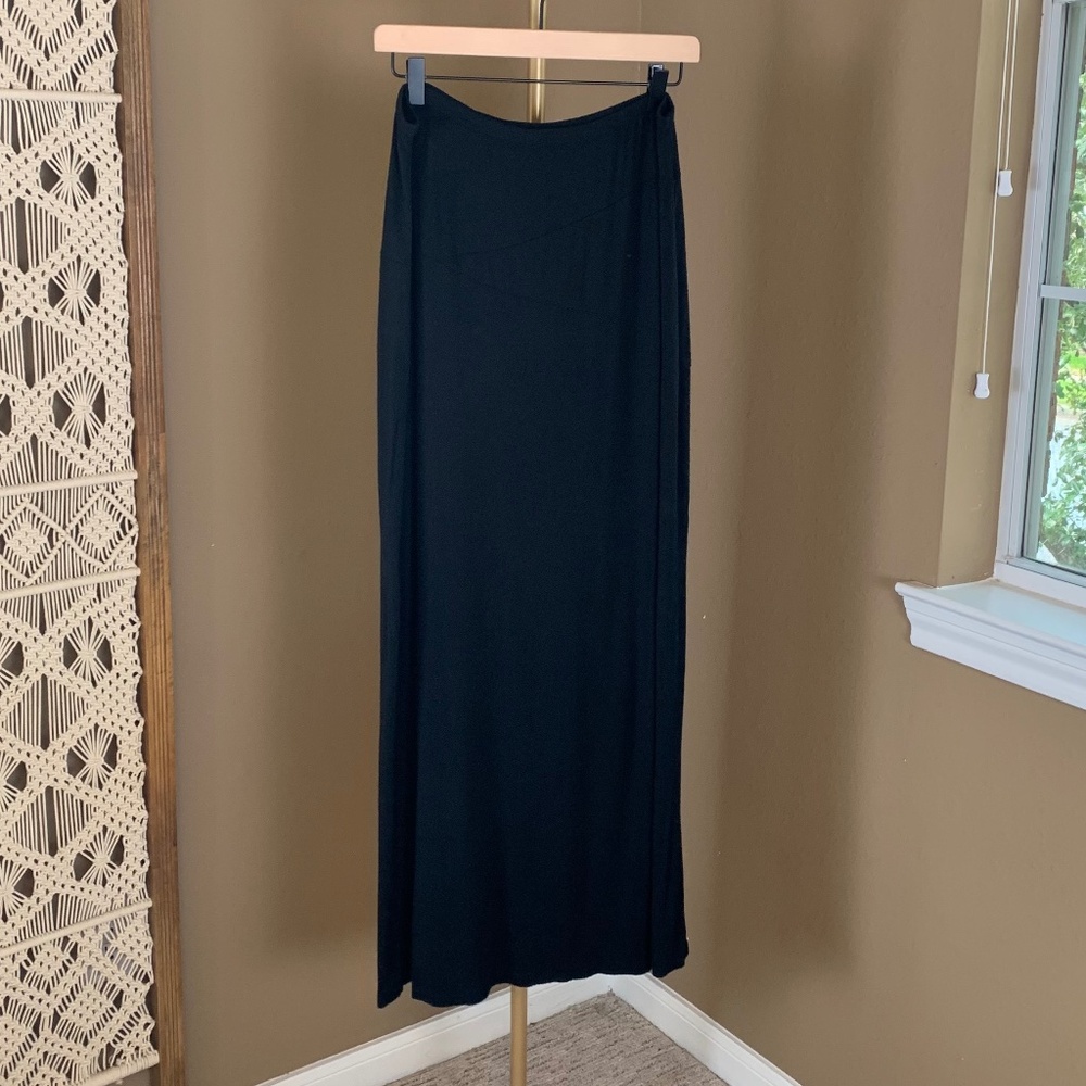 Cotton On Black Maxi Skirt Size XL - Flowy Pull-On Essential